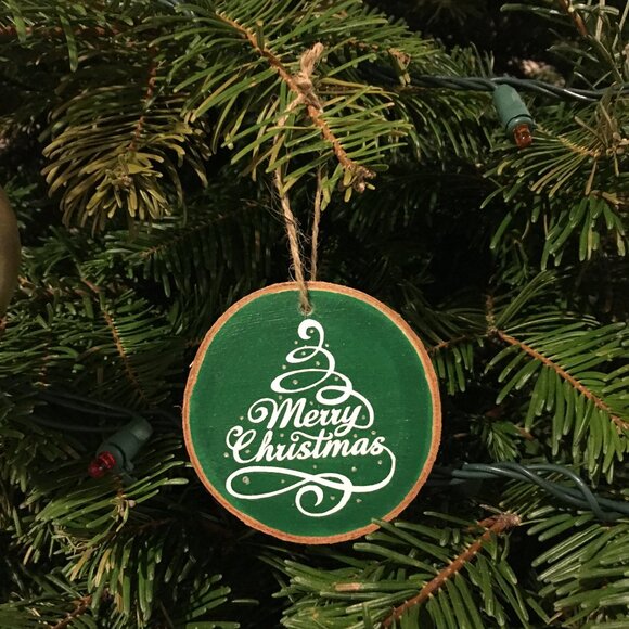 Merry Christmas Wood Slice Ornament - Picture 1 of 1
